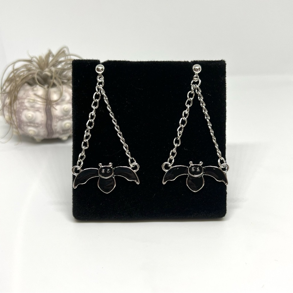 HALLOWEEN Bat Earrings!